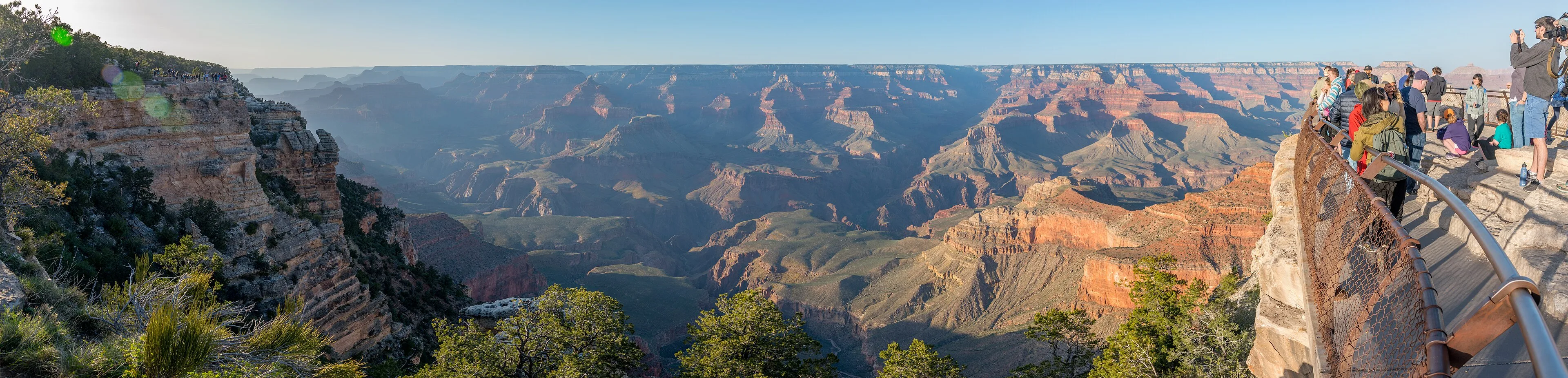 Layered cliffs and deep ravines across Grand Canyon National Park